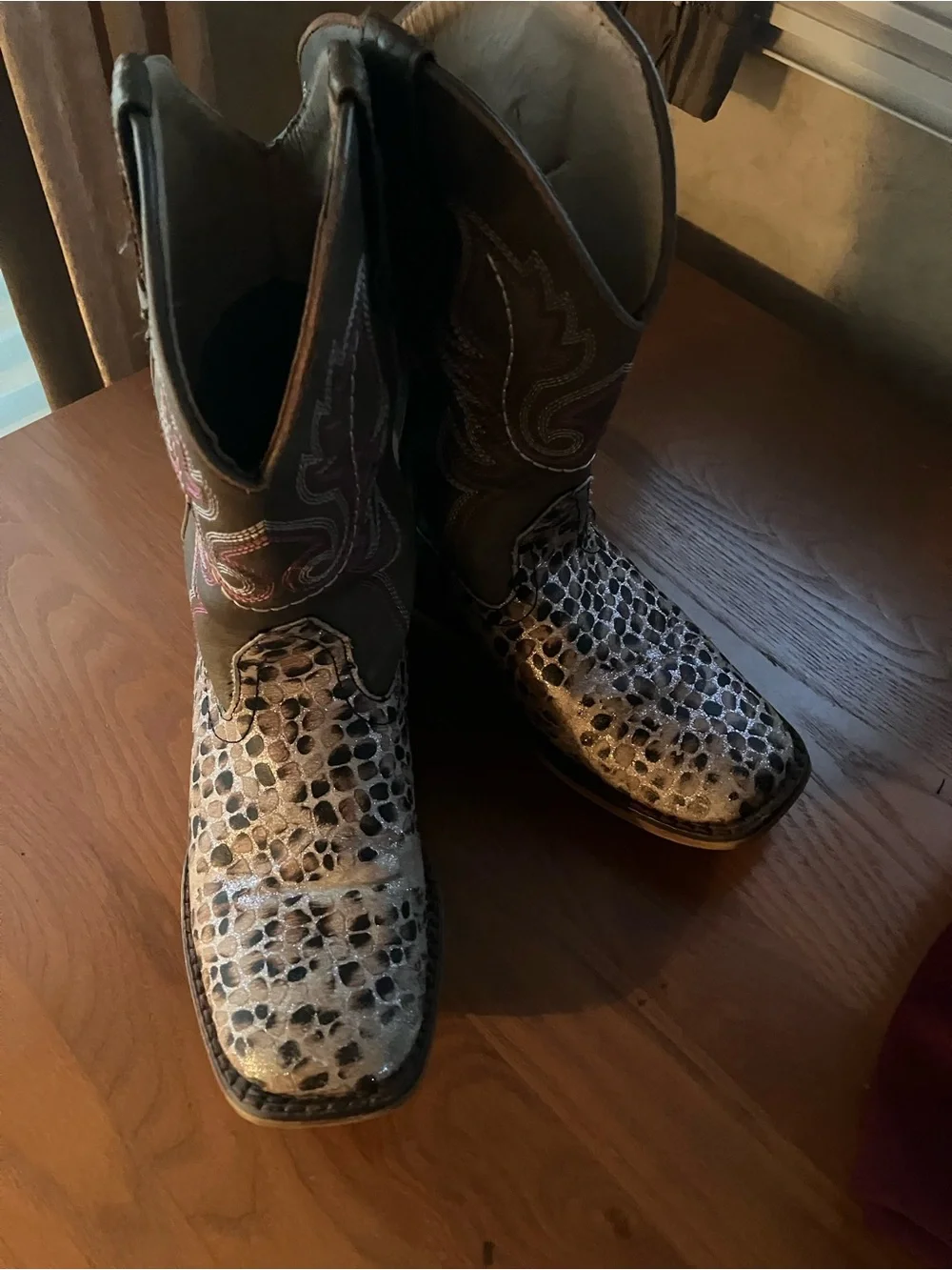 Roper Kids Size 2 Glitter Leopard Square Toe Western Boots Shimmer Brown